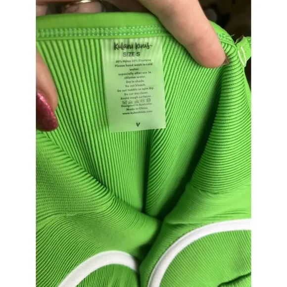 kulani kinis Ribbed Underwire One-Piece Swimsuit in Green Size Small Women’s - Picture 6 of 7